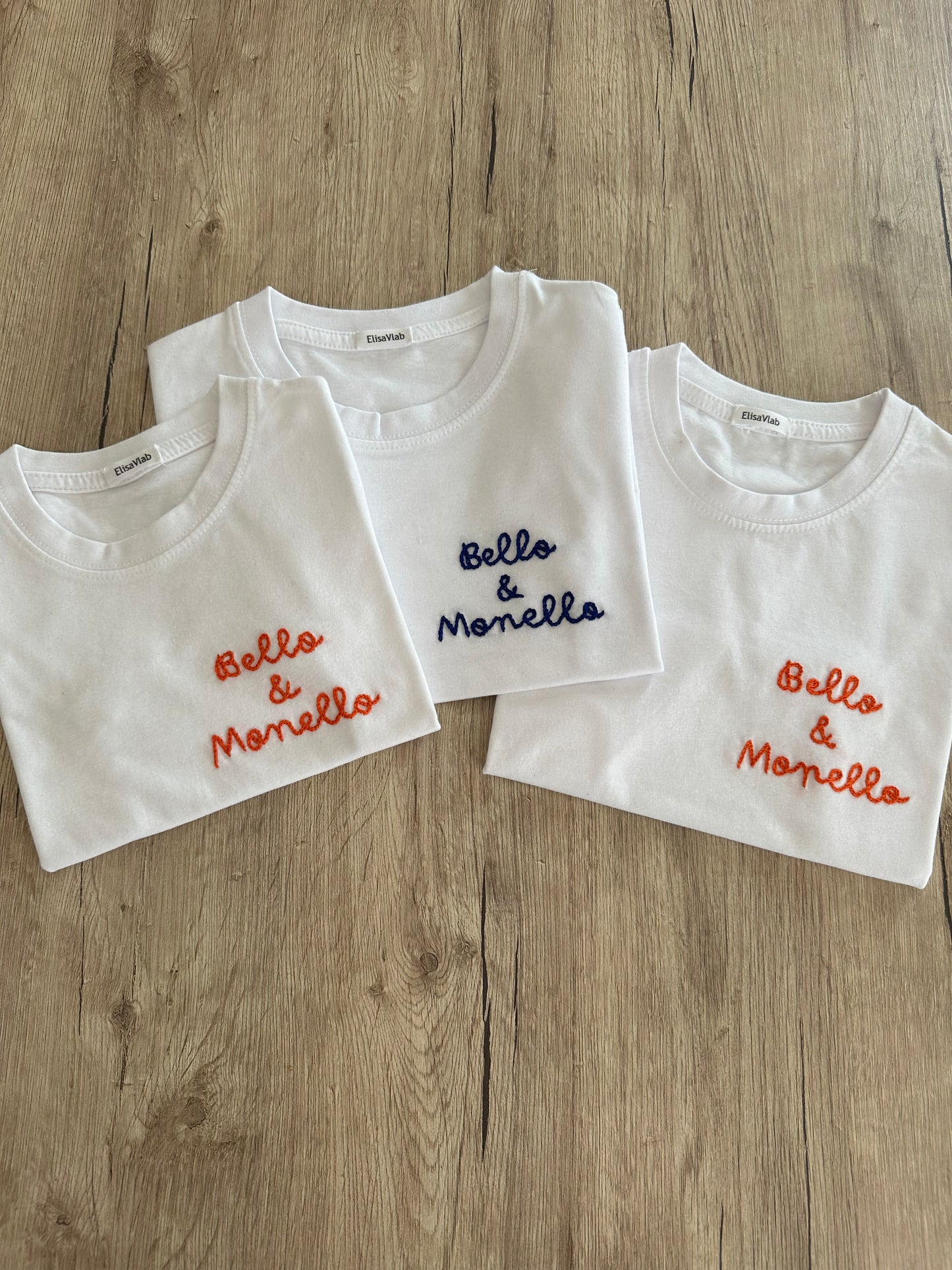 T-shirt ricamata a mano PERSONALIZZABILE  Baby