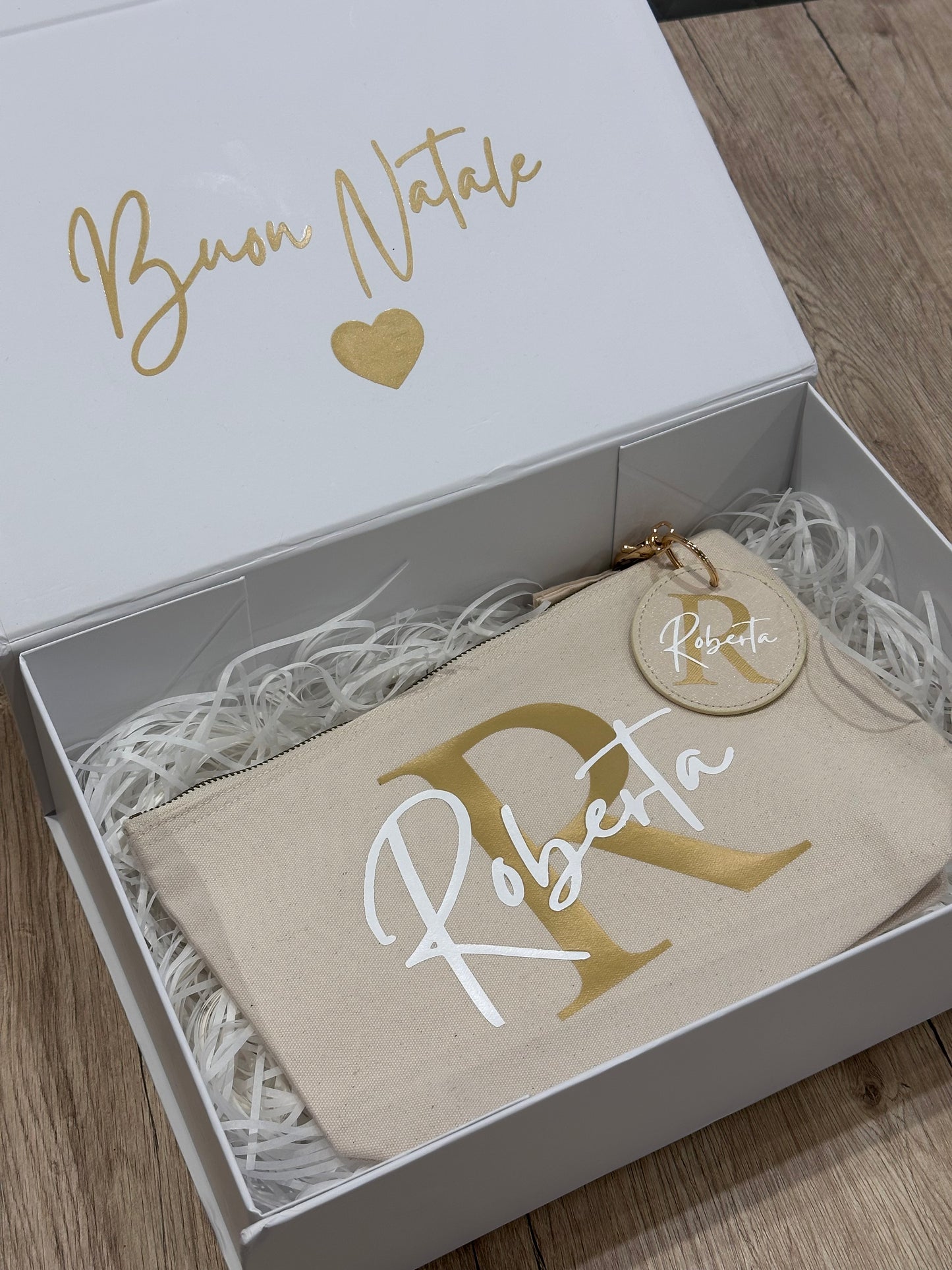 Personalizza la tua box regalo