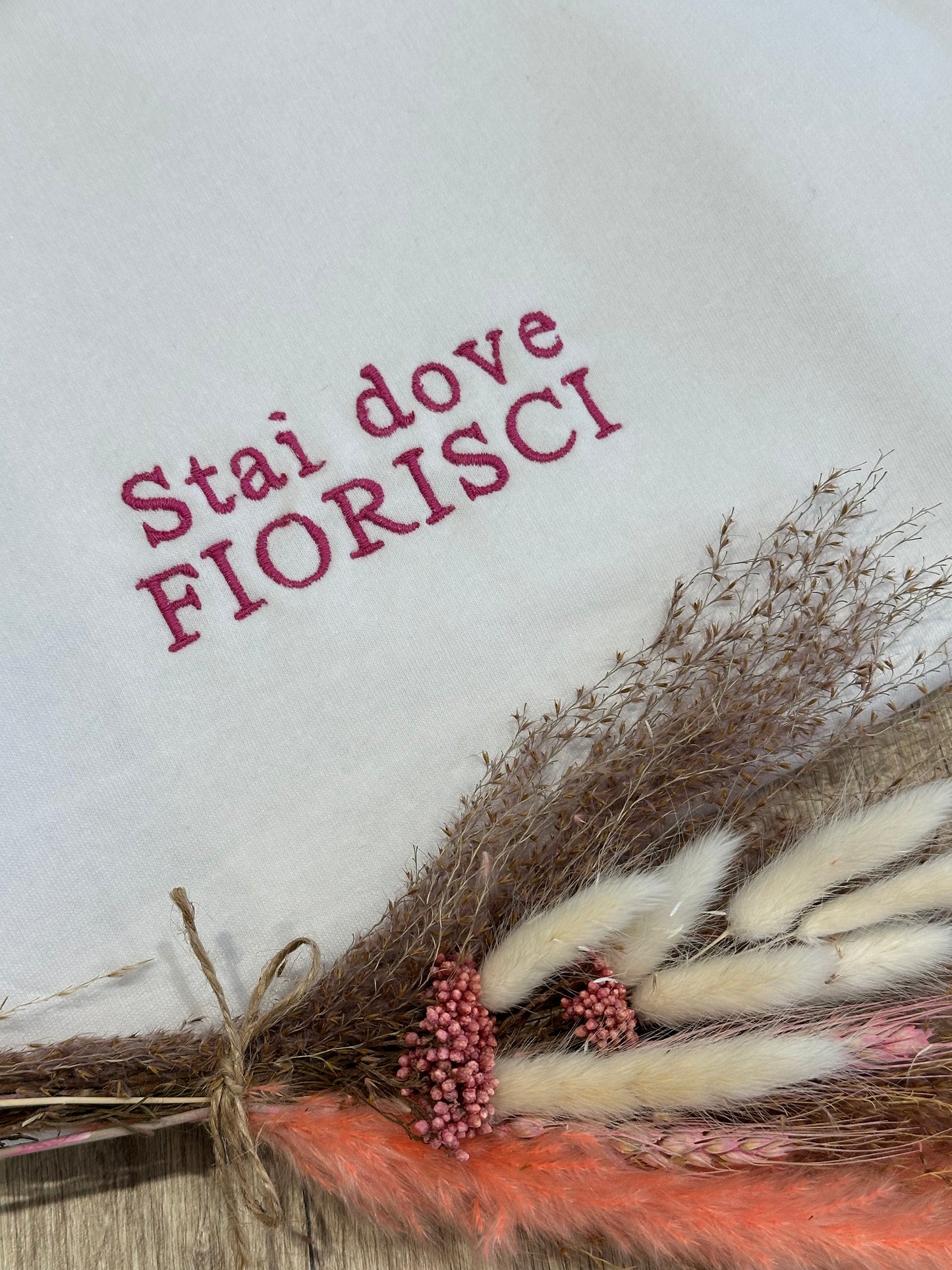 Personalizza la tua felpa - ricamo a macchina