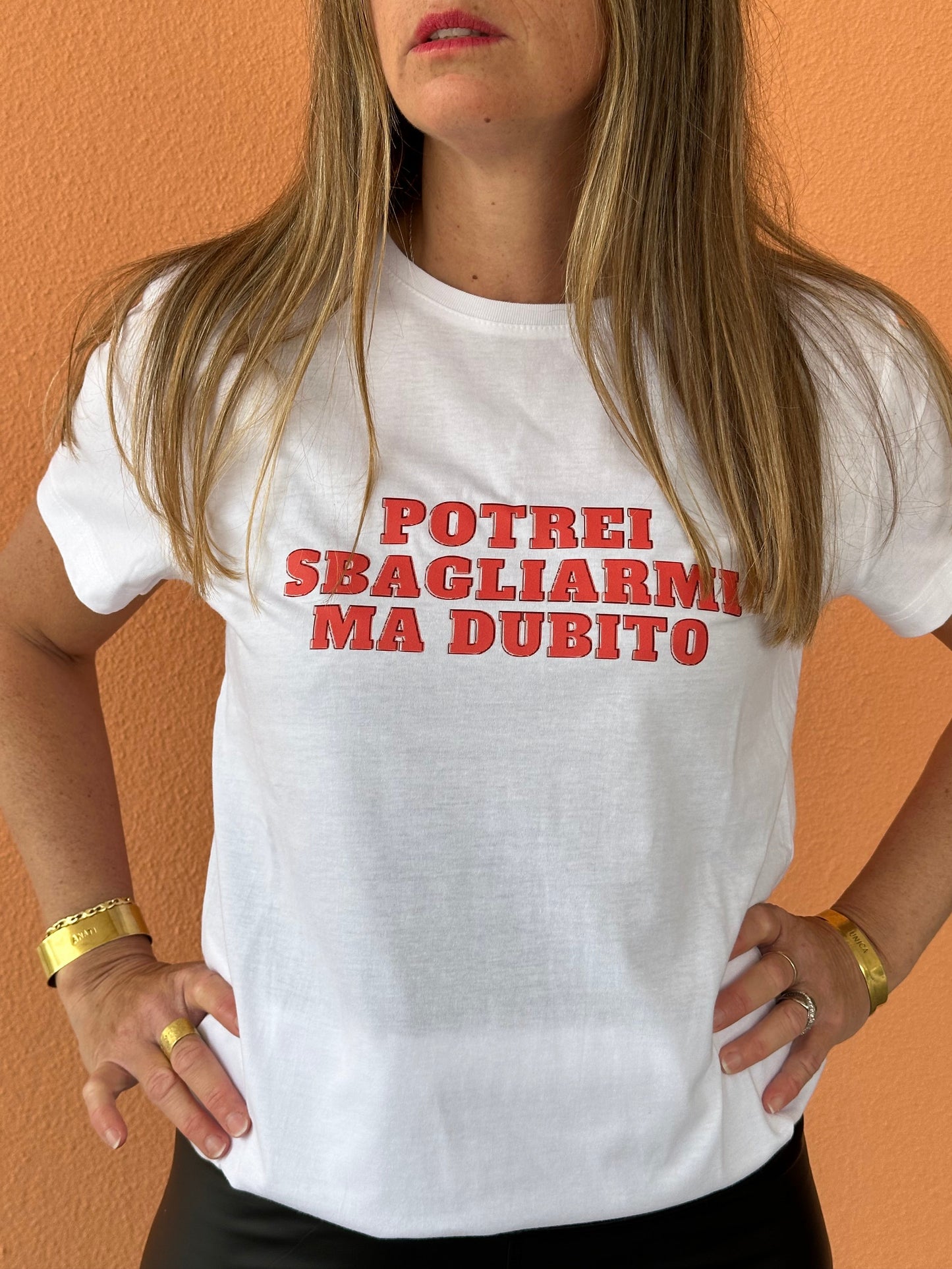 T-shirt stampata "Potrei sbagliarmi ma dubito"